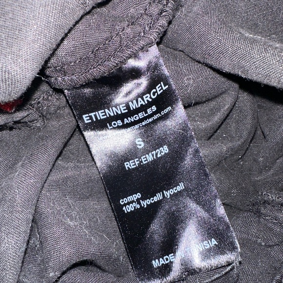 ETIENNE MARCEL Black Raw Edge Short Romper 1 piece Size Small - Picture 4 of 4